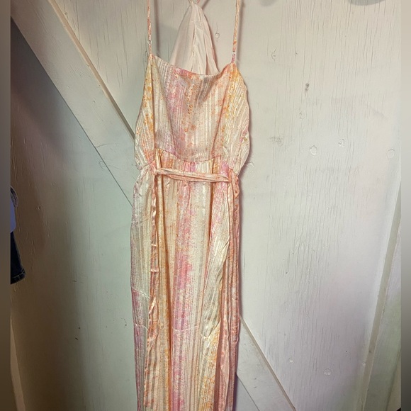 Nwt spring + mercer ladies Dress medium halter summer Spaghetti straps - Picture 5 of 7